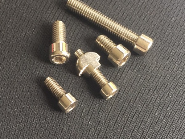 工業鋁型材配件種類大全（一）